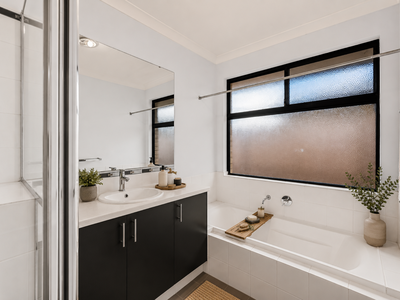 52 Walkingdale Promenade, Southern River