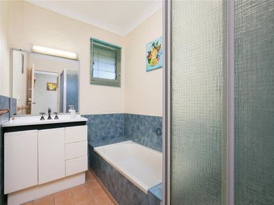 36 Roseland Avenue, Rochedale South