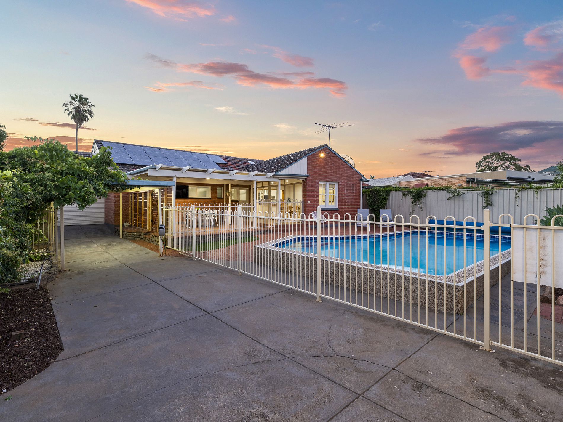 1 Almond Avenue, Dernancourt