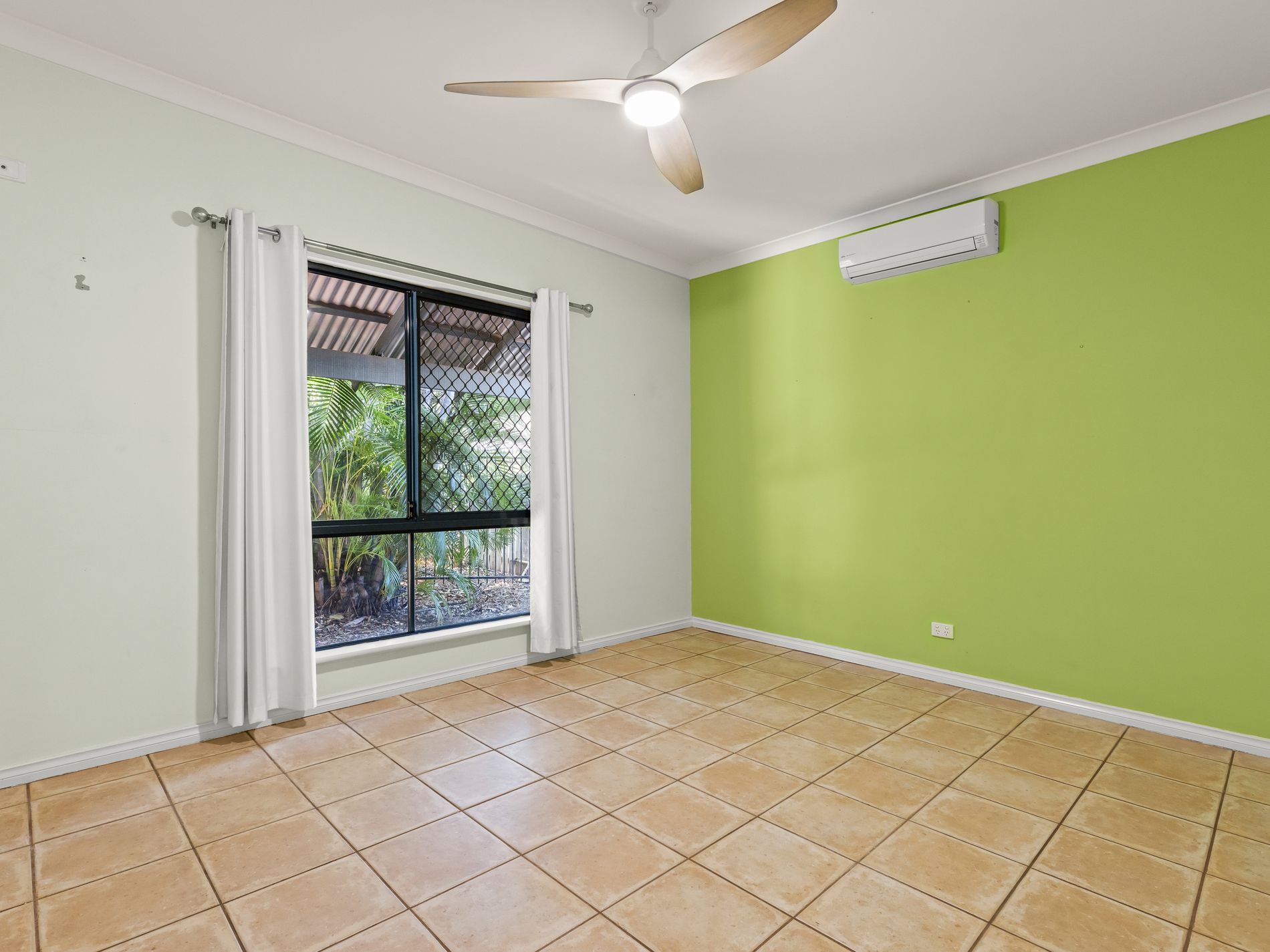 9 Leichhardt Place, Broome