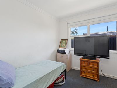 18 Harford Avenue, Viveash