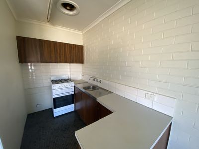 10 / 11 Gordon Street, Footscray