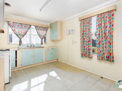 4 Rock Street, Werribee