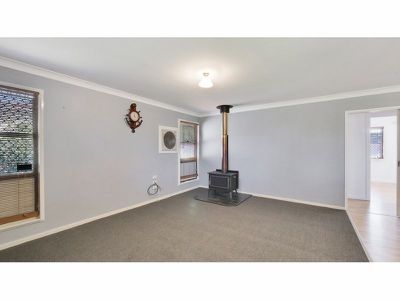 25 Spears Drive, Dubbo