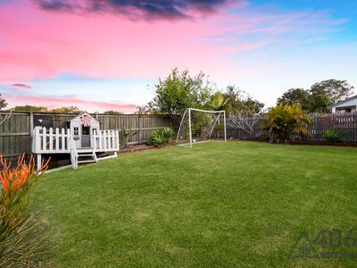 2 Casuarina Close, Bellbowrie