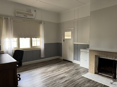 9 Gap Street, Parkes