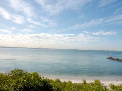 2 / 154-156 The Grande Pde, Monterey