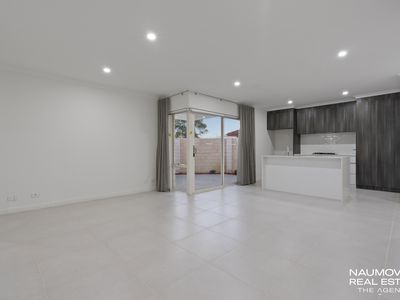 1-5 / 153 Hillsborough Drive, Nollamara