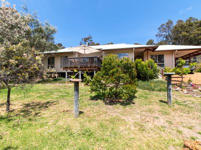 17 Coughlan Grove, Ocean Beach