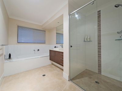 31 Sylvateere Crescent, Wakerley