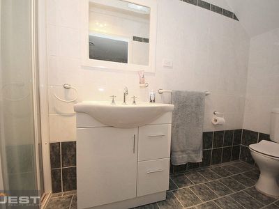 7 / 125 Rex Road, Georges Hall