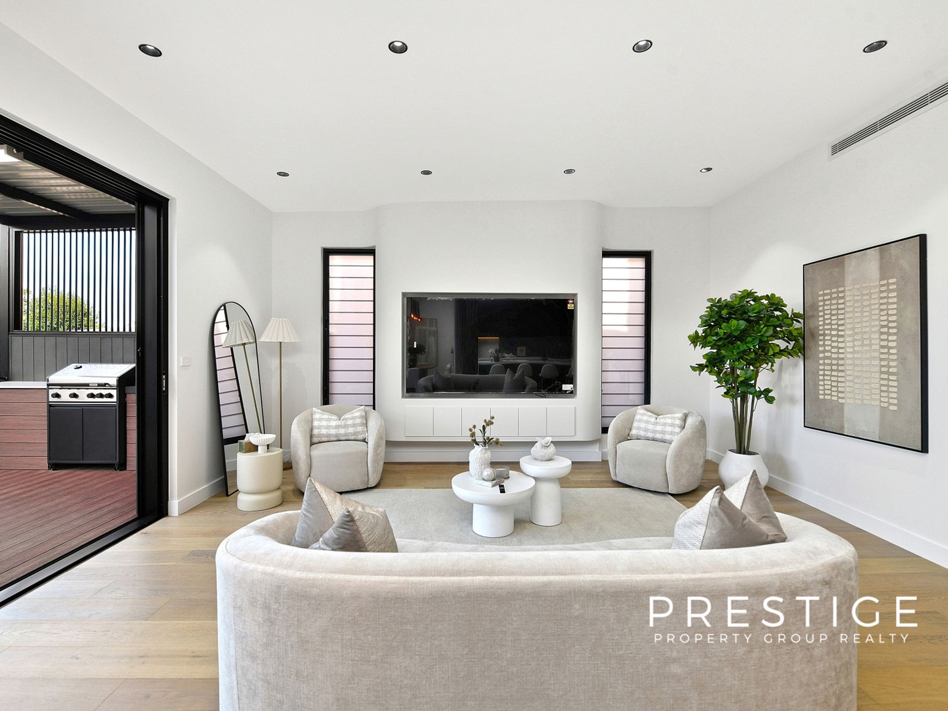 98 Mill Street, Carlton