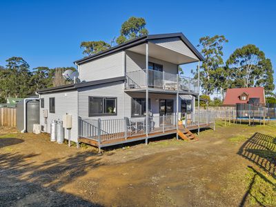 4 / 93 Lowes Road, Garden Island Creek