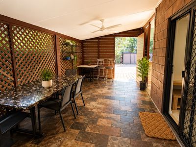 9 Compass Court, Woodroffe
