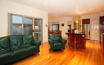 7 Florence Terrace, Beaconsfield