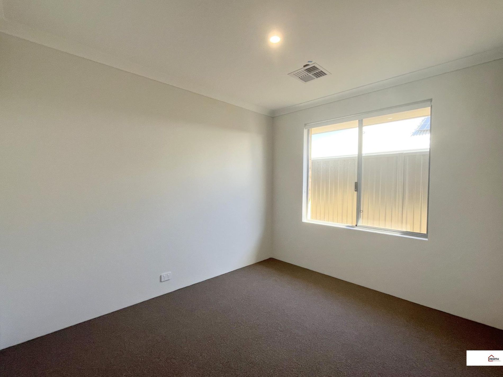 28 Townsend Street, Lakelands