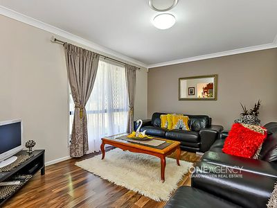 18 Dandenong St, Forest Lake