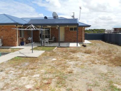 4 Lila Crescent, Nene Valley