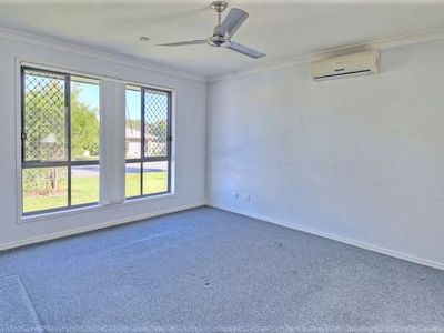21 Lorikeet Way, Crestmead