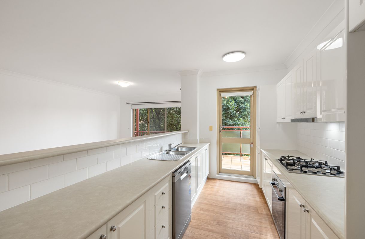9 / 16 Morgan Street, Botany
