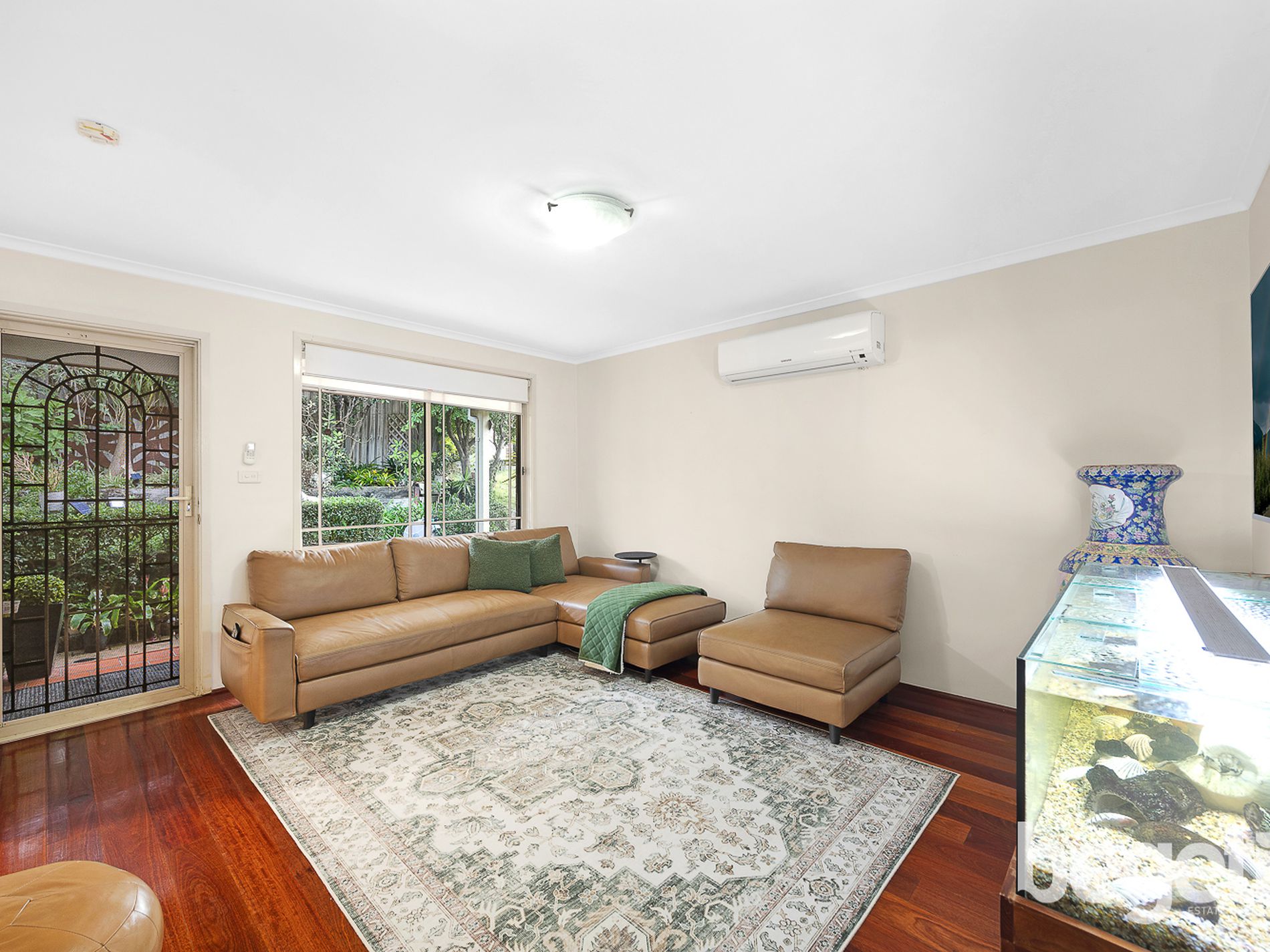 8 Tristania Grove, Greenacre