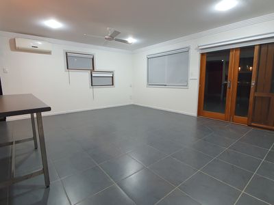12 Prince Street, Urangan