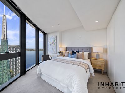 1709 / 11 Barrack Square, Perth