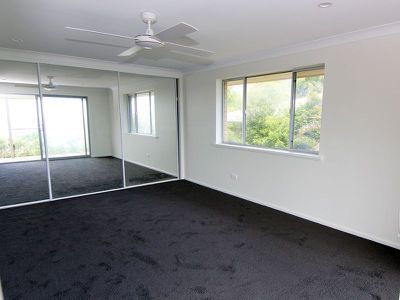 13 Stephen Street, Forster
