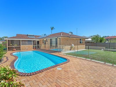 7 King George Parade, Forster