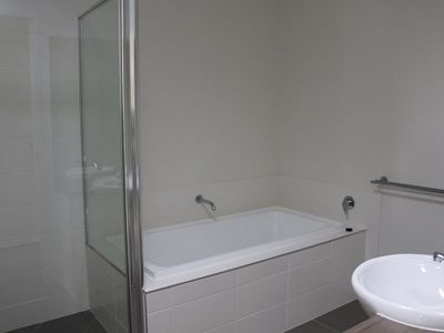 5 O'Connell Parade, Urraween