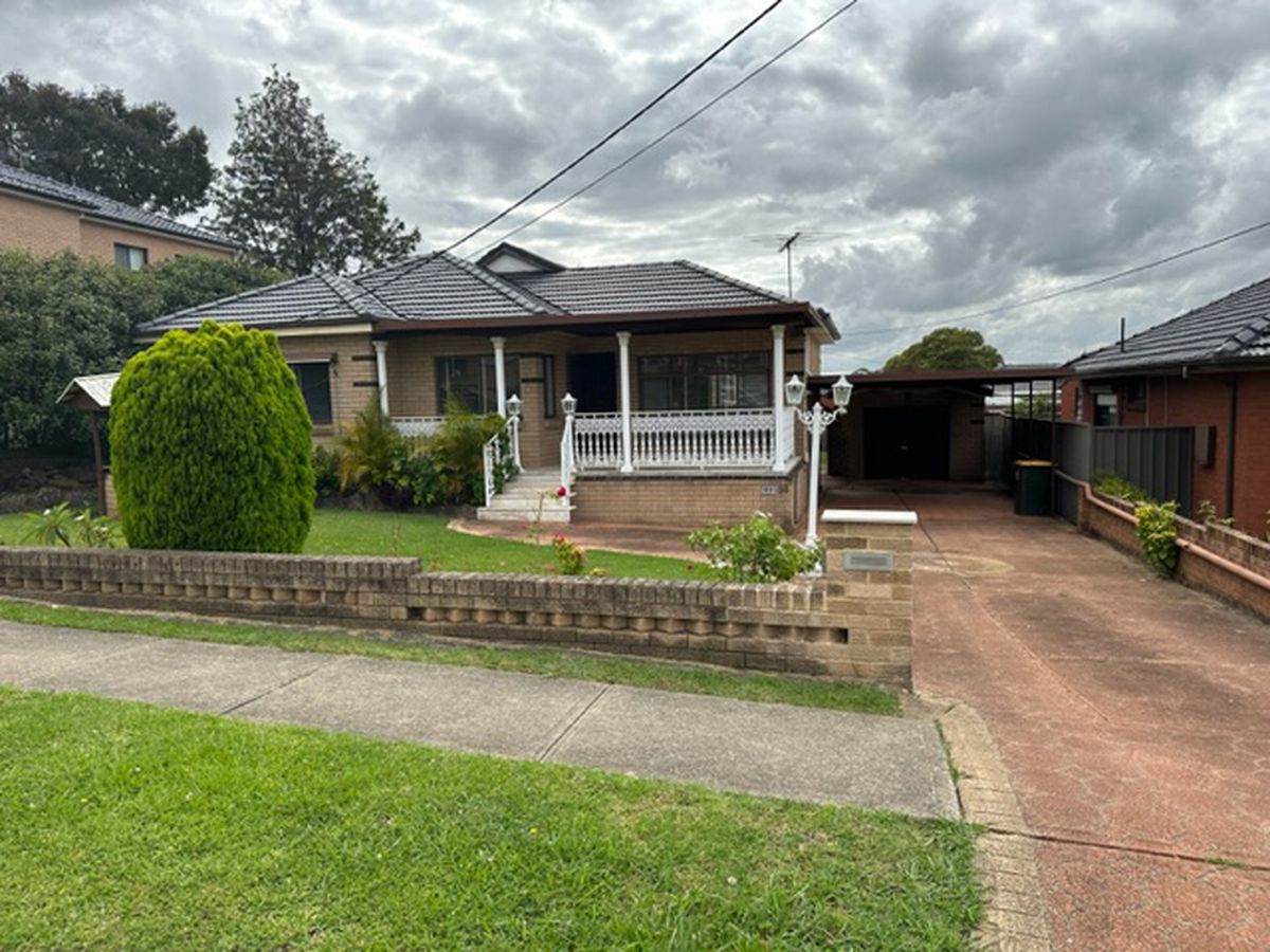 98 Beresford Rd, Greystanes Global Real Estate Wentworthville