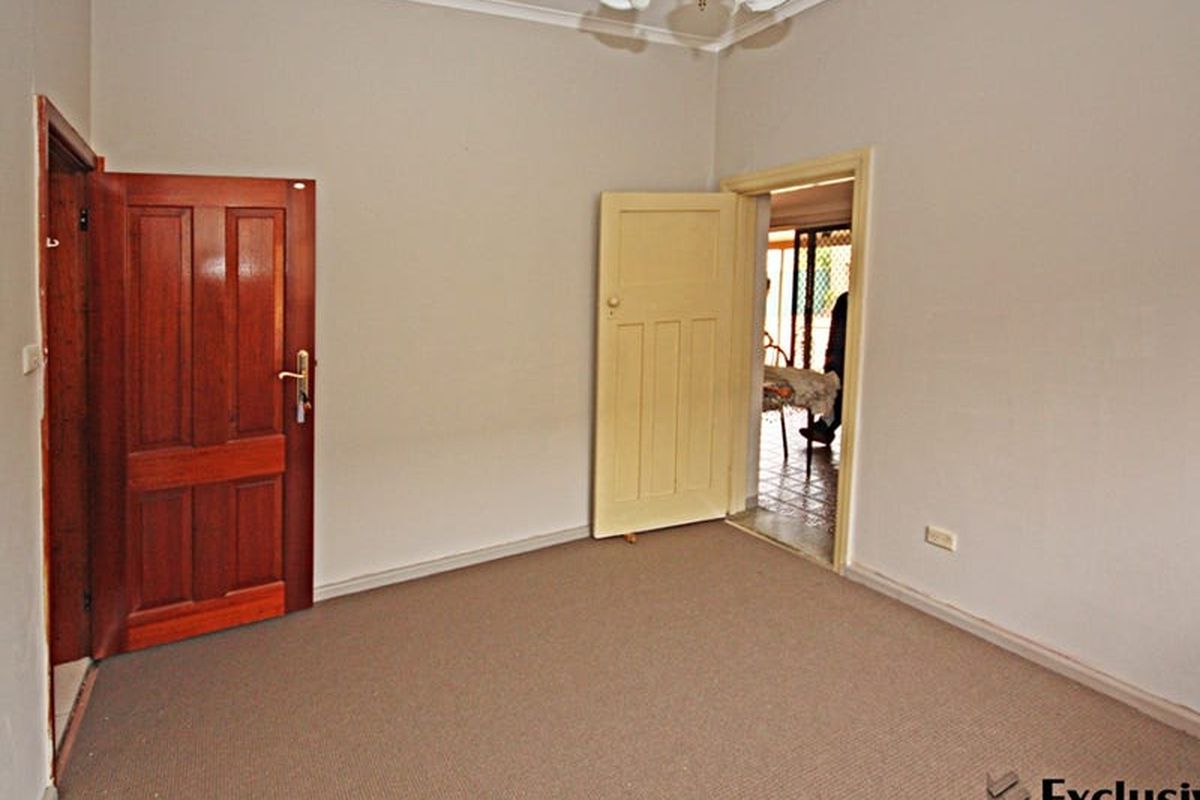 20 Livingstone Road, Burwood