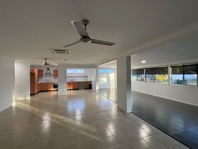 14 Valley Drive, Cannonvale