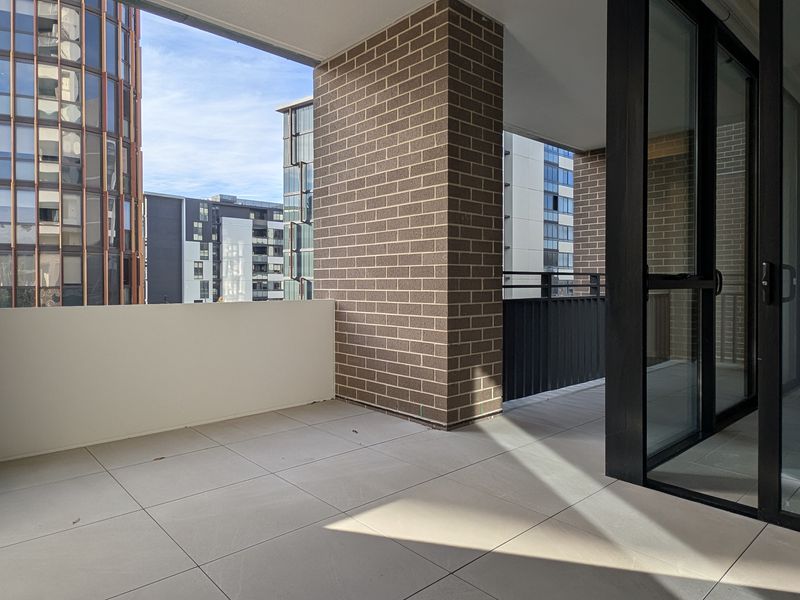 A304 / 661 Victoria Road, Melrose Park