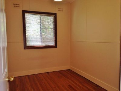 2 / 4 Commonwealth Avenue, Burrill Lake