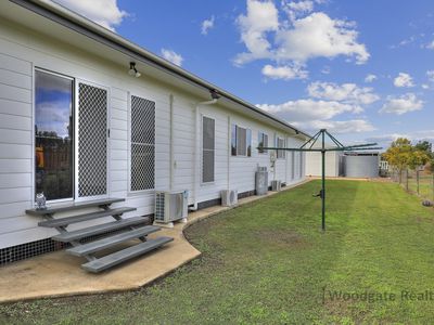 2 Clydesdale Avenue, Branyan
