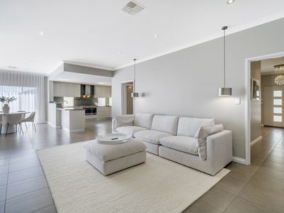 51 Mattingleys Approach, Burns Beach