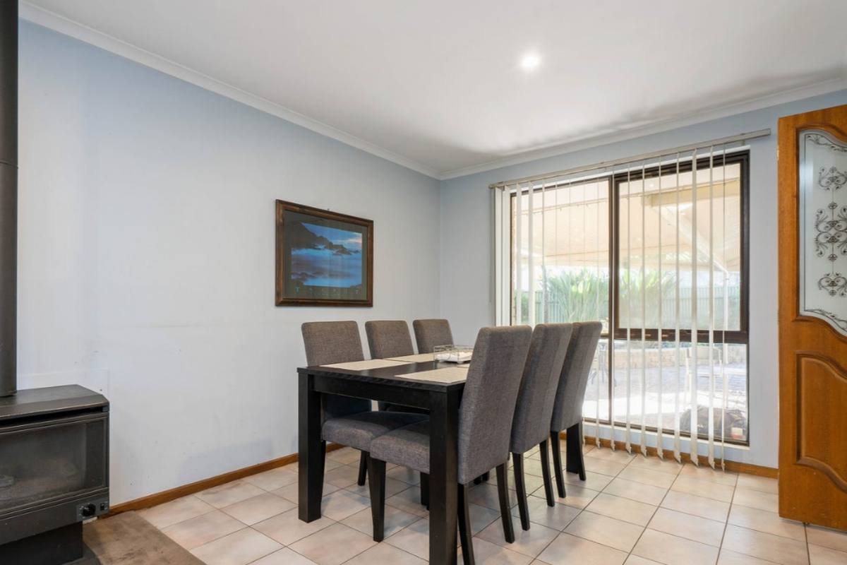 25 Parkinson Avenue, Dernancourt