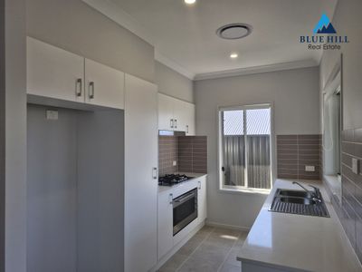1 / 9 Millhouse Close, Farley