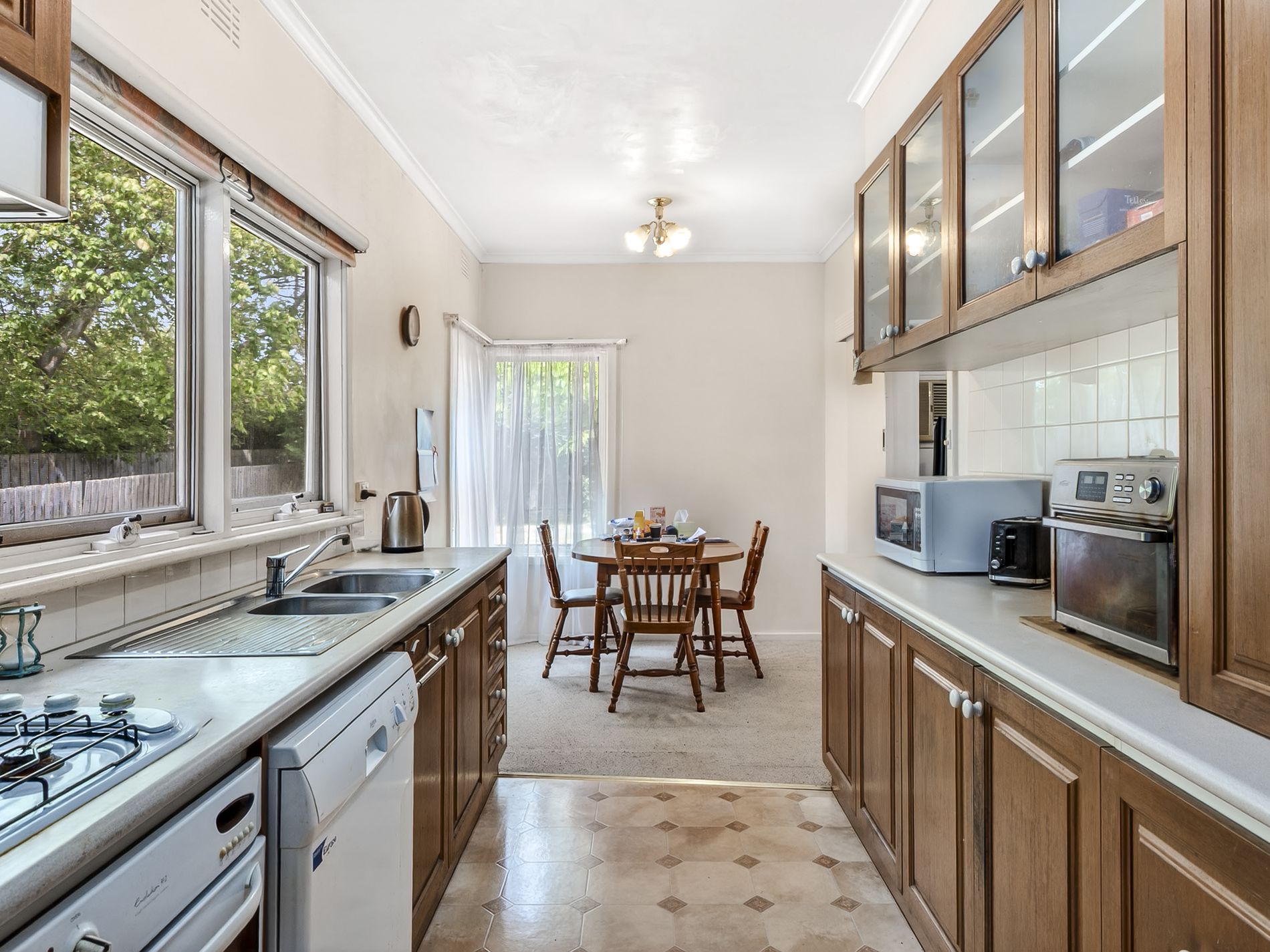 15 College Street, Newtown