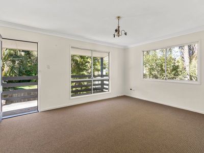 11 Cushing Street, North Ipswich