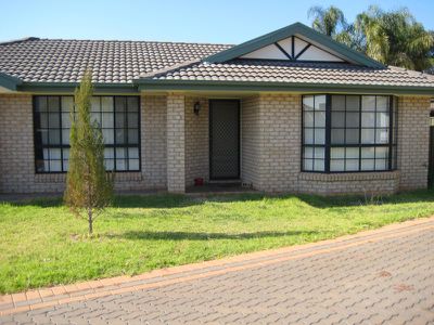 9A Paul McLean Place, Dubbo