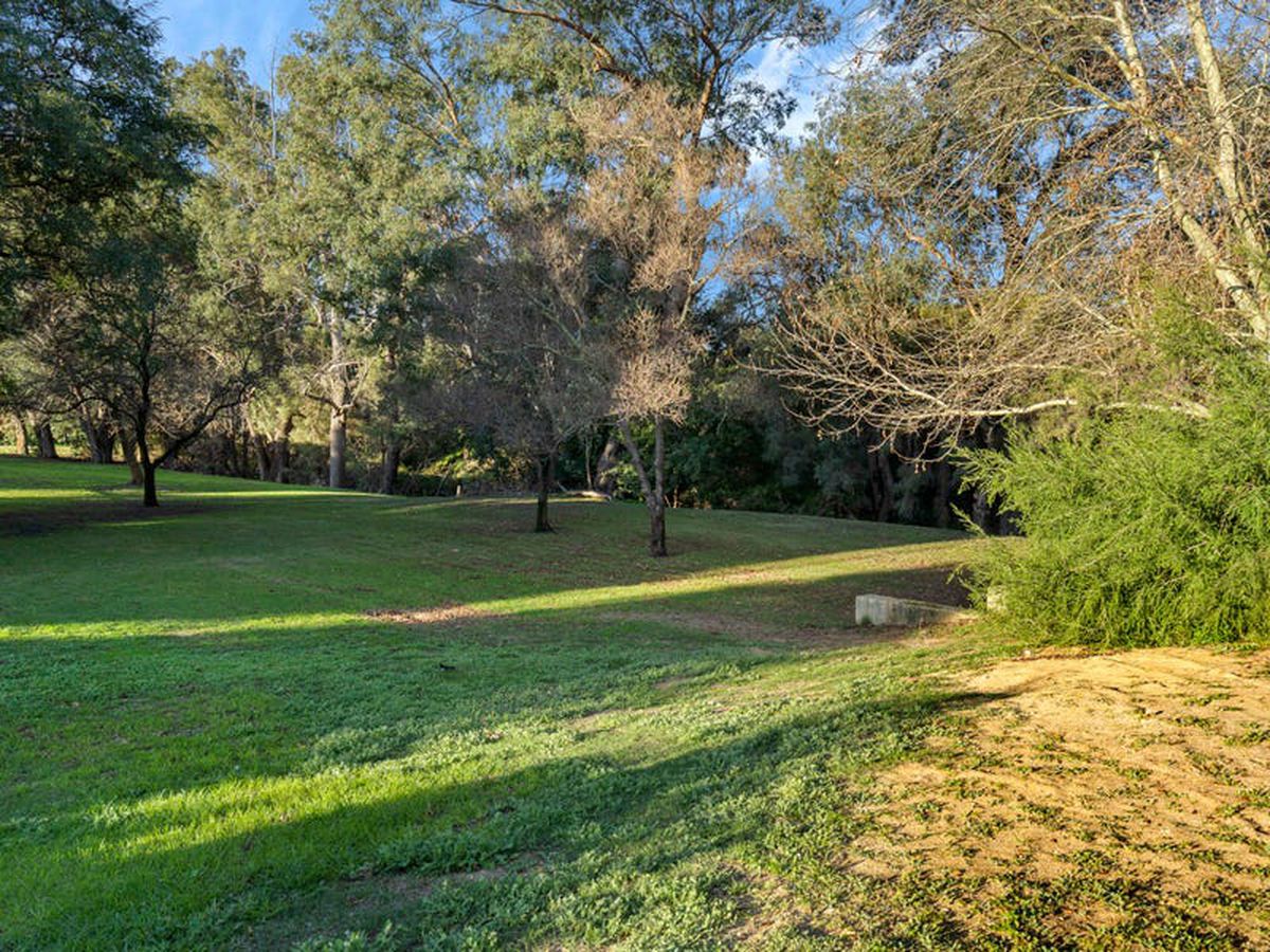 22 Roscommon Vista, Huntingdale