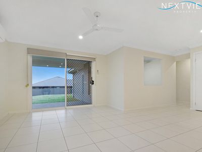 48 Transfield Avenue, Edgeworth