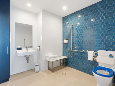 1309 / 59 MERON STREET, Southport