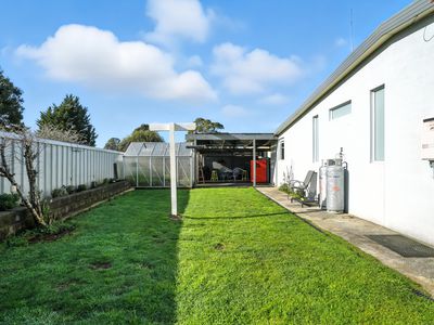 5 Esperanza Court, Zeehan