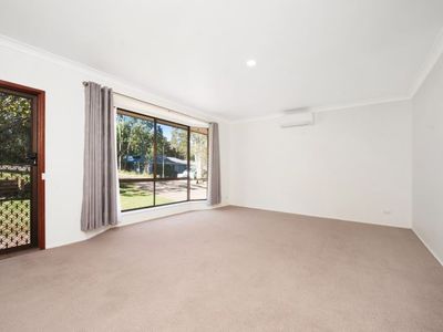 1 / 18 Augusta Place, Mollymook
