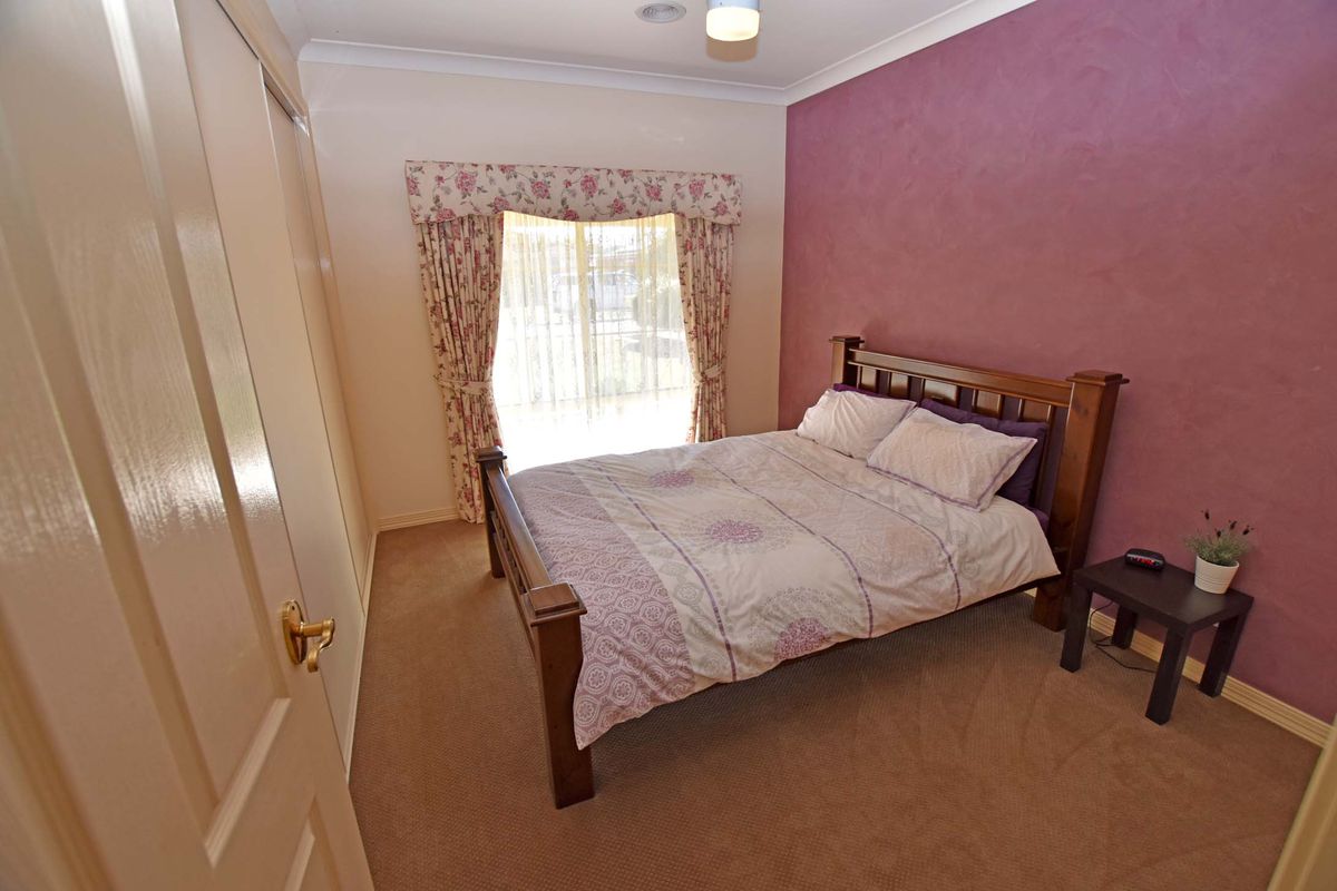 16 Deakin Grove, Tongala