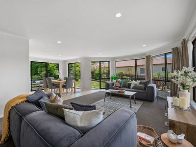 38 Cabeleigh Drive, Helensville