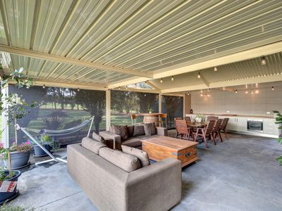 39 Tooma Drive, Riverglades